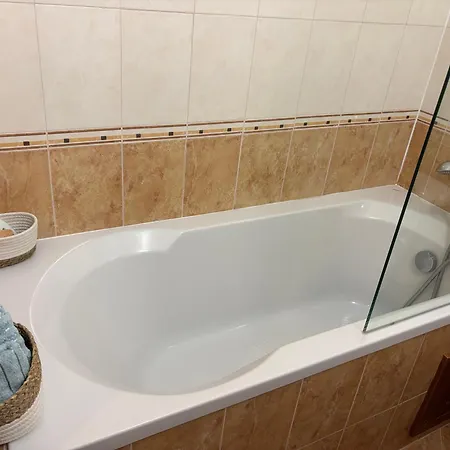 Emily Pirin Golf * Razlog