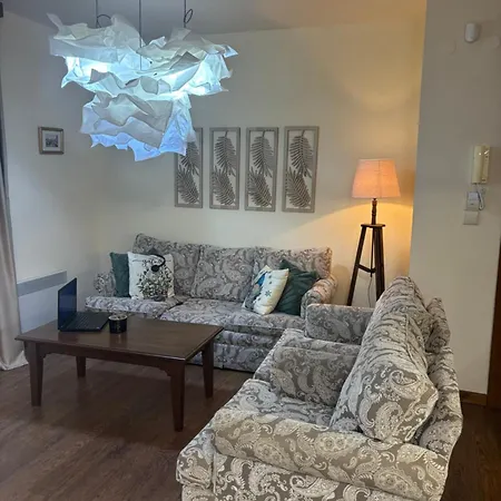 Emily Pirin Golf Apartman *