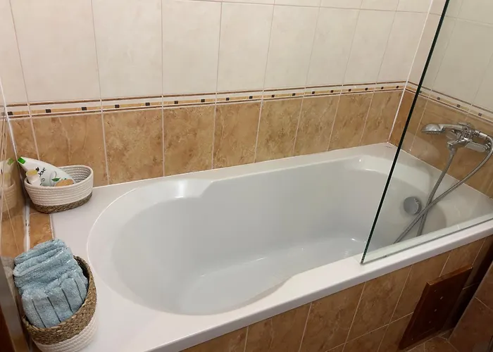 Emily Pirin Golf * Razlog