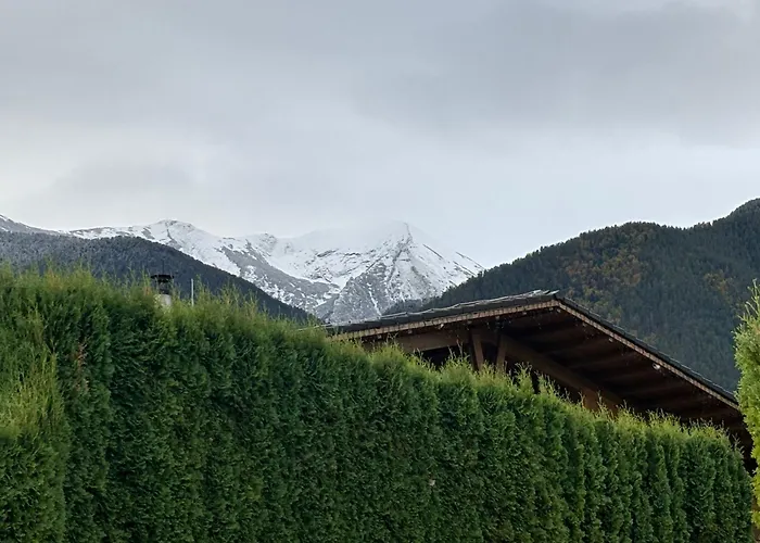 Emily Pirin Golf Apartment *